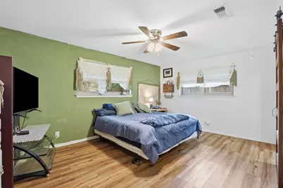1233 Greenbriar Lane, Cleburne, TX 76033 - Photo 14