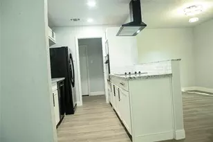 1432 Barron Ln, Fort Worth, TX 76112 - Photo 8