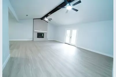 1432 Barron Lane, Fort Worth, TX 76112 - Photo 16