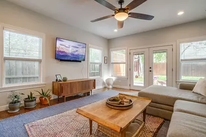 4516 Calmont Avenue, Fort Worth, TX 76107 - Photo 16