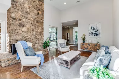 12056 Tavel Circle, Dallas, TX 75230 - Photo 10