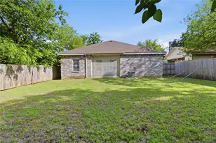 2511 Custer Dr, Dallas, TX 75216 - Photo 18