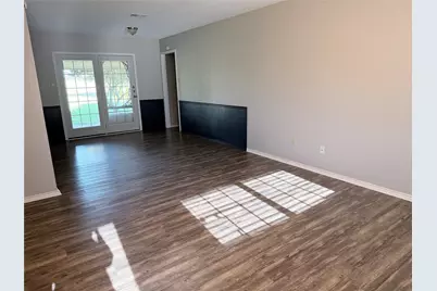 2217 Long Creek Court, Granbury, TX 76049 - Photo 4