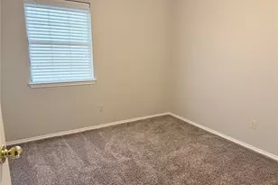 2217 Long Creek Ct, Granbury, TX 76049 - Photo 20