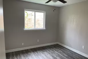 3817 Bremerton St, Irving, TX 75062 - Photo 6