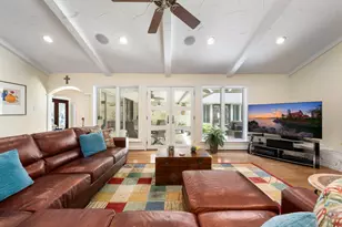 6950 Mossvine Dr, Dallas, TX 75254 - Photo 14