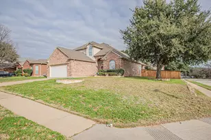 1664 Park Grove Dr, Irving, TX 75060 - Photo 2