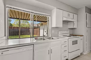 3628 Blossom Trail, Plano, TX 75074 - Photo 10