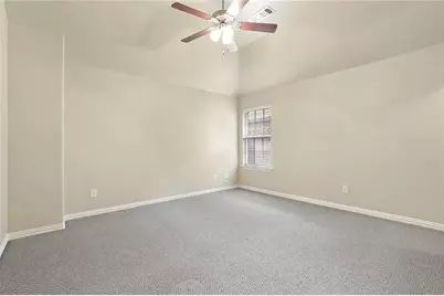 212 Chester Drive, Lewisville, TX 75056 - Photo 32