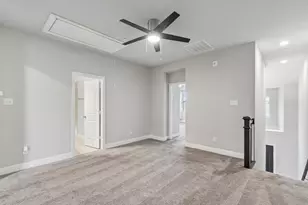 911 Ponds Edge Ln, Euless, TX 76040 - Photo 16