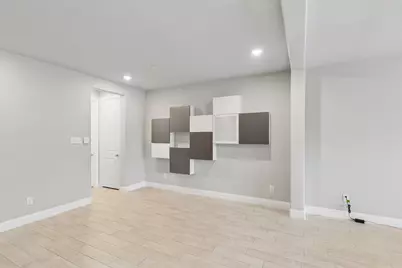 911 Ponds Edge Lane, Euless, TX 76040 - Photo 12
