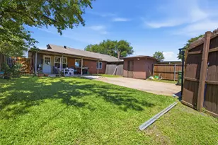2216 Limestone Ln, Garland, TX 75040 - Photo 26