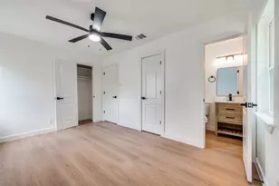 1646 Jackson St, Grand Prairie, TX 75051 - Photo 6