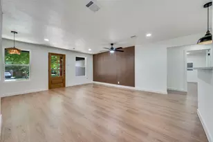 1646 Jackson St, Grand Prairie, TX 75051 - Photo 2