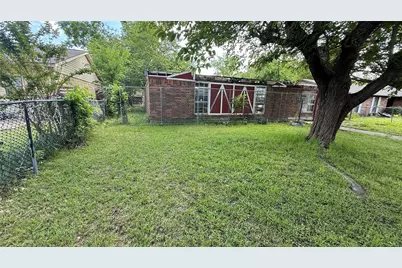 9532 Glengreen Drive, Dallas, TX 75217 - Photo 2