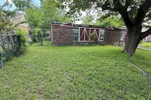 9532 Glengreen Dr, Dallas, TX 75217 - Photo 2