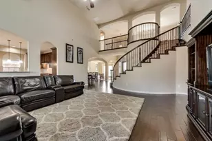 308 Wisteria Way, Red Oak, TX 75154 - Photo 4