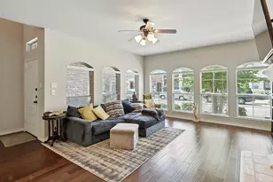 4164 Comanche Dr, Carrollton, TX 75010 - Photo 4