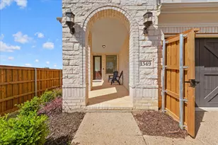 1549 Pirene Aly, Corinth, TX 76208 - Photo 28