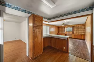 613 Whitener Rd, Euless, TX 76040 - Photo 14