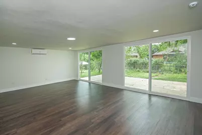 2608 Lockhart Avenue, Dallas, TX 75228 - Photo 10