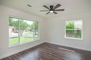 2608 Lockhart Ave, Dallas, TX 75228 - Photo 22