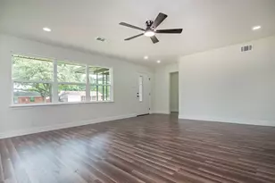 2608 Lockhart Ave, Dallas, TX 75228 - Photo 4