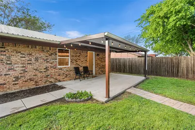 104 Chisholm Street, Saint Jo, TX 76265 - Photo 22