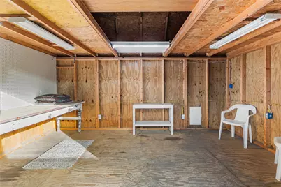 104 Chisholm Street, Saint Jo, TX 76265 - Photo 24