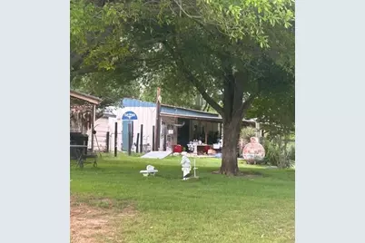 1271 Central Avenue, Newark, TX 76071 - Photo 2