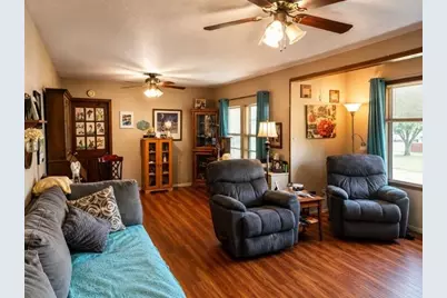 1271 Central Avenue, Newark, TX 76071 - Photo 4