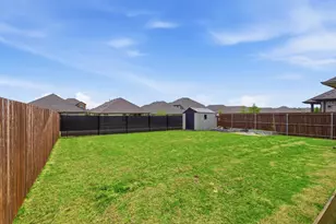 2033 St Andrew's Wy, Argyle, TX 76226 - Photo 32