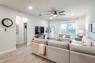 2832 Cedar Elm Dr, Carrollton, TX 75010 - Photo 8