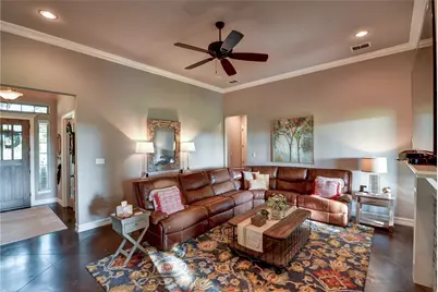 5640 Sledge Loop, Fort Worth, TX 76126 - Photo 12