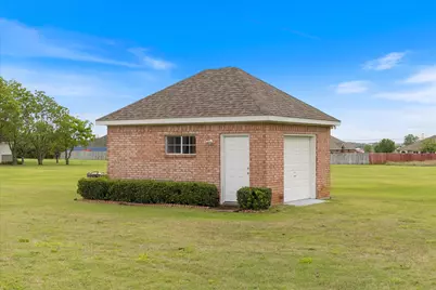 10524 Live Oak, Forney, TX 75126 - Photo 4
