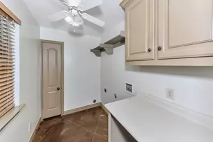 7612 Willowood Ct, Fort Worth, TX 76112 - Photo 10