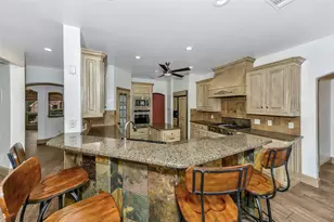 7612 Willowood Ct, Fort Worth, TX 76112 - Photo 18