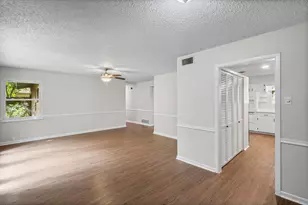 1311 W Lavender Ln, Arlington, TX 76013 - Photo 6