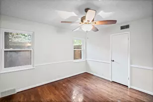 1311 W Lavender Ln, Arlington, TX 76013 - Photo 16