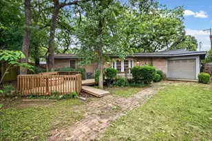 1311 W Lavender Ln, Arlington, TX 76013 - Photo 20
