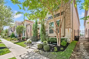 6835 DeLeon St, Irving, TX 75039 - Photo 2