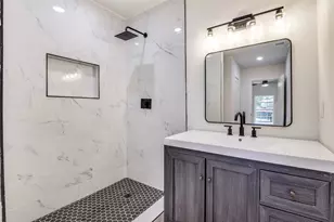 1625 Proctor Dr, Grand Prairie, TX 75051 - Photo 4