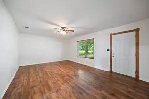 571 S 1st St, Point, TX 75472 - Photo 14