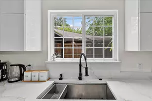 5912 Harvest Hill Rd, Dallas, TX 75230 - Photo 12