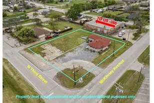 213 McKinney Ave, Princeton, TX 75407 - Photo 1