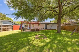 11021 Cactus Ln, Dallas, TX 75238 - Photo 24