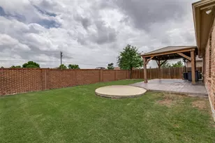 1060 Sadie St, Forney, TX 75126 - Photo 6