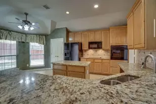 3400 Dowland Dr, Flower Mound, TX 75022 - Photo 12
