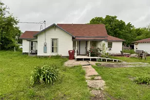 207 S Cedar St, Leonard, TX 75452 - Photo 1