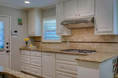 4610 Rockaway Drive, Dallas, TX 75214 - Photo 18